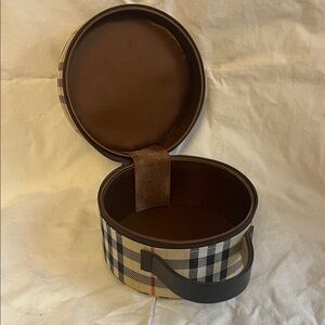 Round Plaid Pattern Vanity Case - Brown Trim